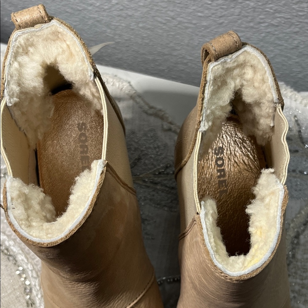 NWT Sorel ARCTIC™ WEDGE II CHELSEA LUX BOOT​ (Size 7) - Picture 11 of 16